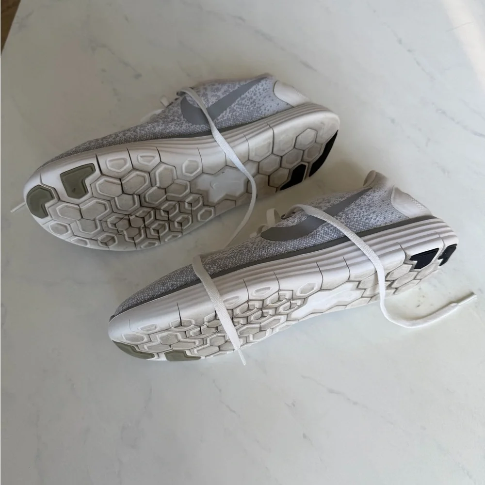 Nike White and Gray RunNatural Running Shoes - Picture 2 of 6